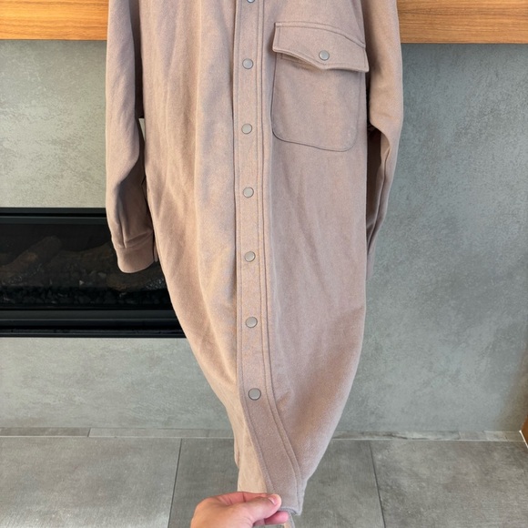 TKEES Oversized Shirt Jacket, SIZE 0-1 (US 0-4) - Picture 11 of 15